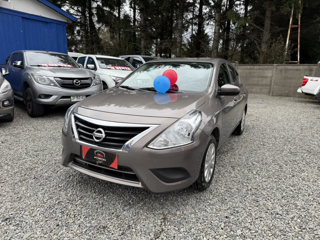 NISSAN VERSA 2018